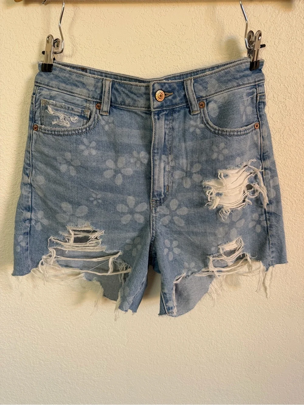 American Eagle Outfitters Highest Rise Short - Picture 3 of 7
